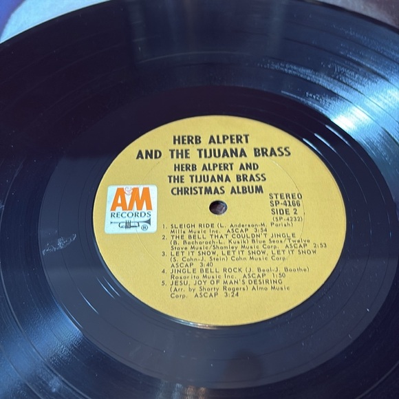 Herb Alpert And The Tijuana Brass Christmas Album Vinyl Record LP - Picture 7 of 8